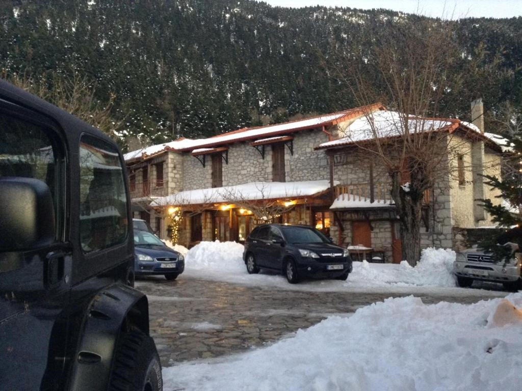 Mountain Villa Graviá Eksteriør billede