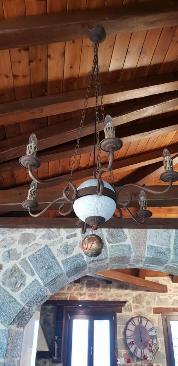 Mountain Villa Graviá Eksteriør billede